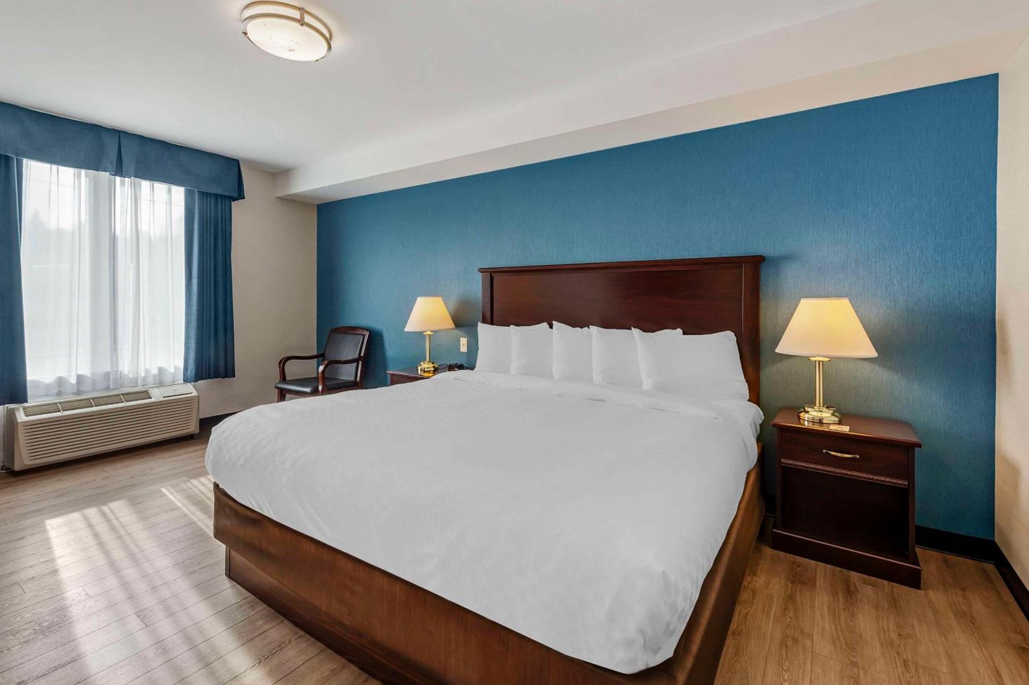 Quality Inn Оттава Экстерьер фото