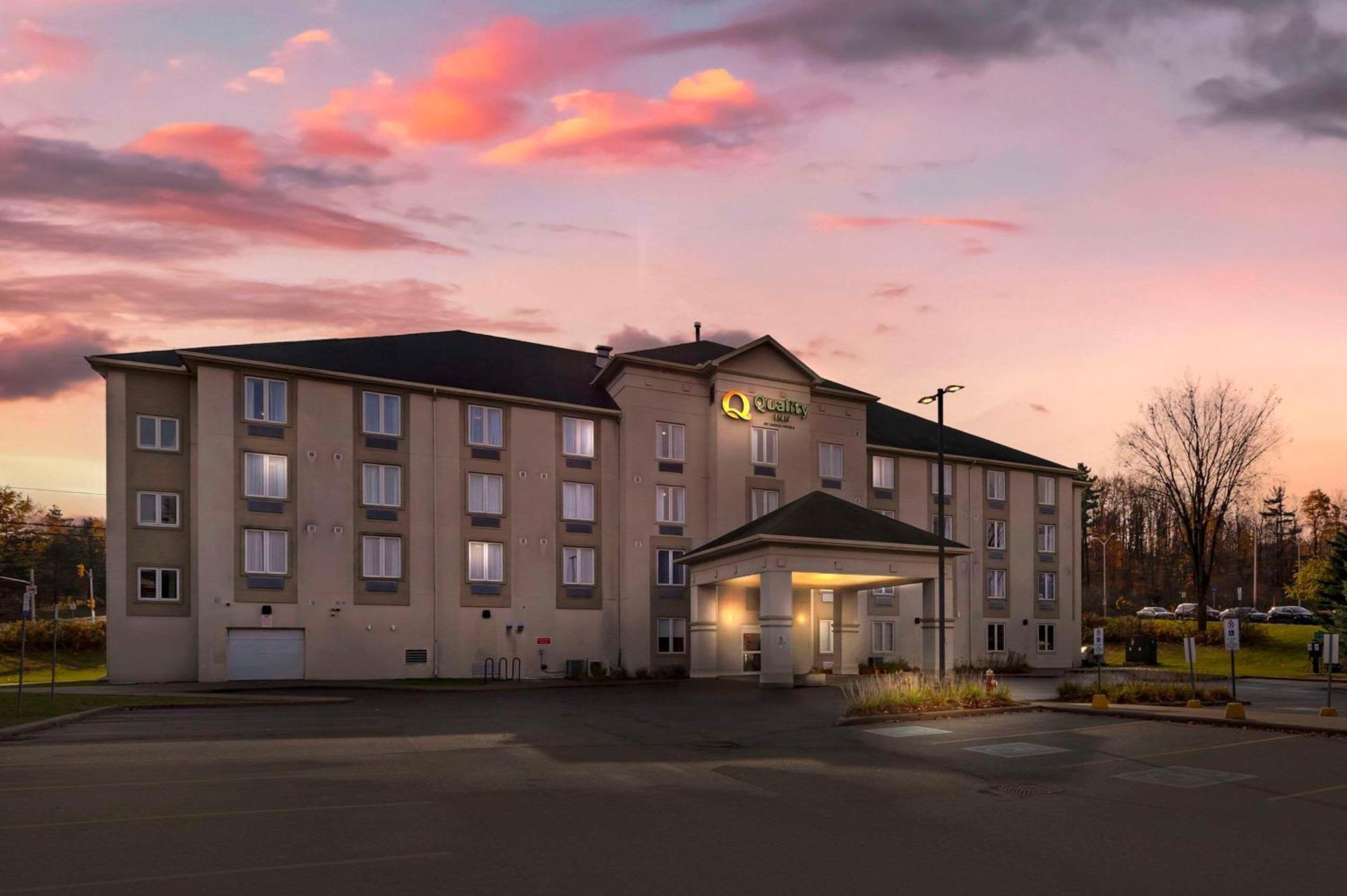 Quality Inn Оттава Экстерьер фото