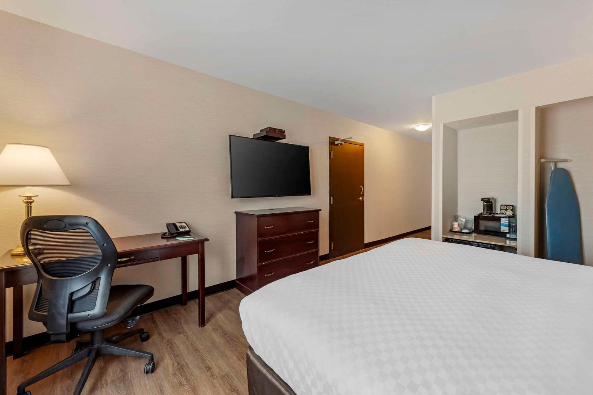 Quality Inn Оттава Экстерьер фото